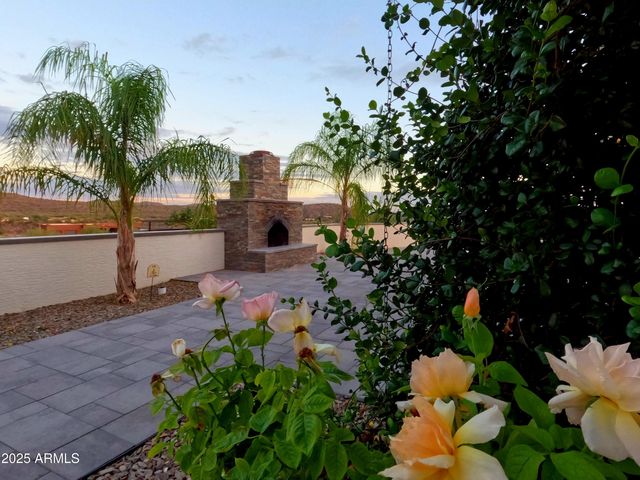 3860 Pura Vida Trail, Wickenburg, AZ 85390