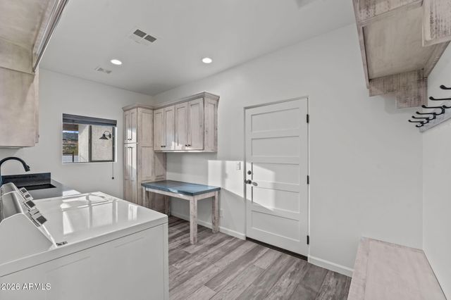 3860 Pura Vida Trail, Wickenburg, AZ 85390