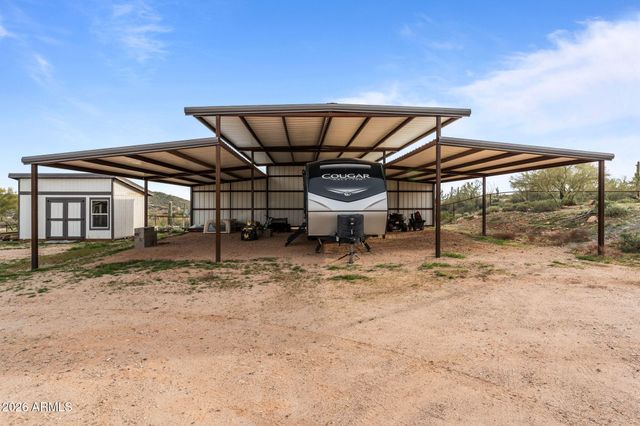 3860 Pura Vida Trail, Wickenburg, AZ 85390