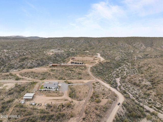 3860 Pura Vida Trail, Wickenburg, AZ 85390