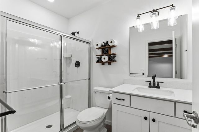 4648 Benjamin Place, Woodbury, MN 55129