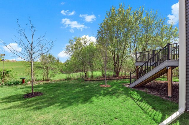 4648 Benjamin Place, Woodbury, MN 55129