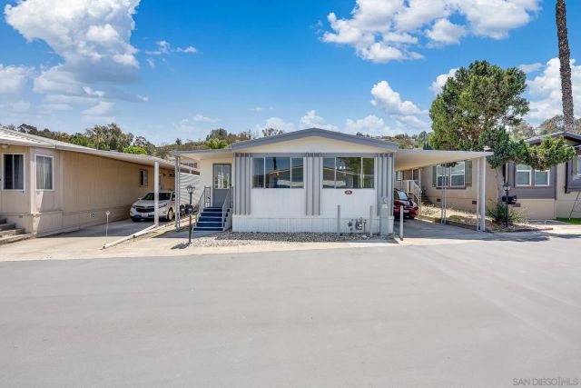 1440 S Orange Ave SPC 109, El Cajon, CA 92020