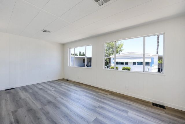 1440 S Orange Ave SPC 109, El Cajon, CA 92020