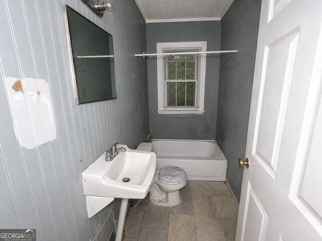 175 Ridge Avenue NW, Atlanta, GA 30318