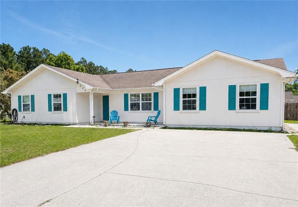 226 Greenbriar Road, Kingsland, GA 31548