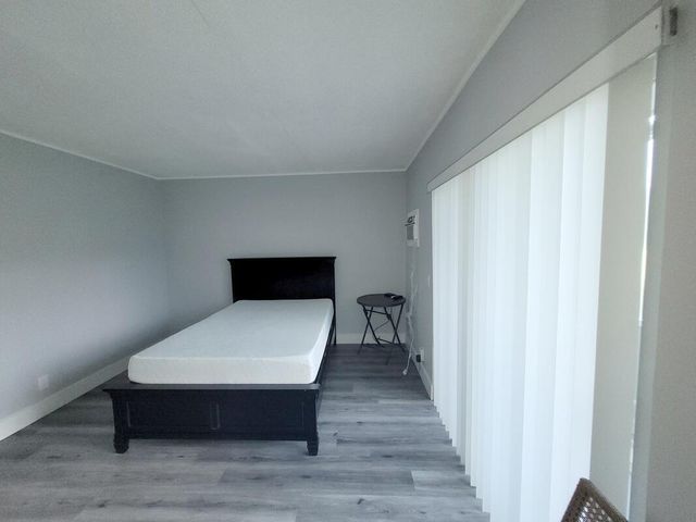 101 Hastings G, West Palm Beach, FL 33417