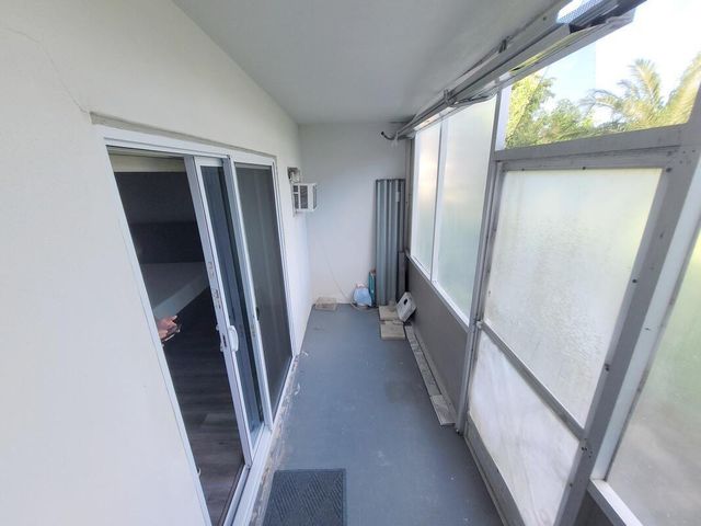 101 Hastings G, West Palm Beach, FL 33417