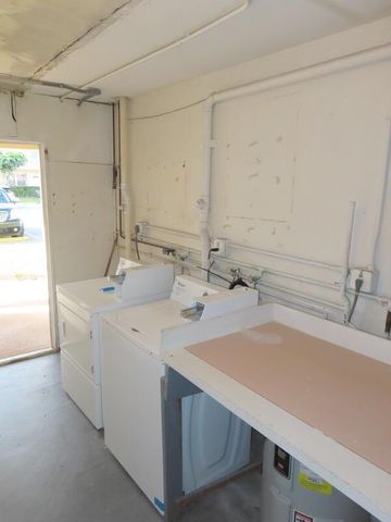 101 Hastings G, West Palm Beach, FL 33417
