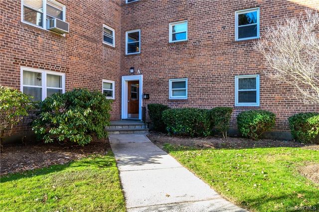 330 S Broadway A11, Tarrytown, NY 10591