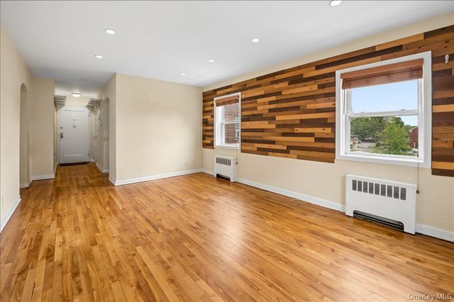 330 S Broadway A11, Tarrytown, NY 10591