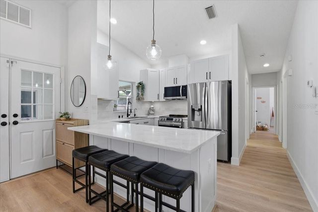 220 19TH STREET, Palm Harbor, FL 34683