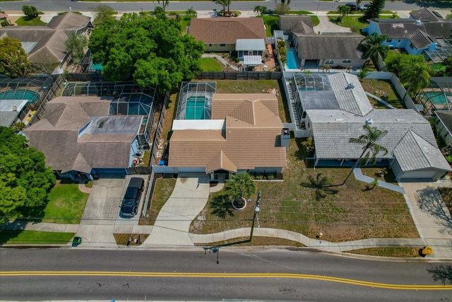 220 19TH STREET, Palm Harbor, FL 34683