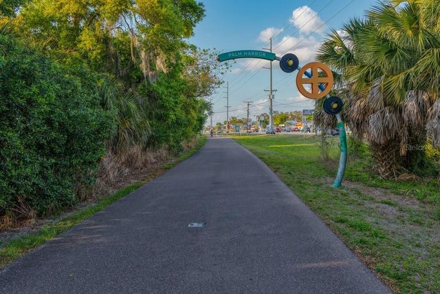 220 19TH STREET, Palm Harbor, FL 34683