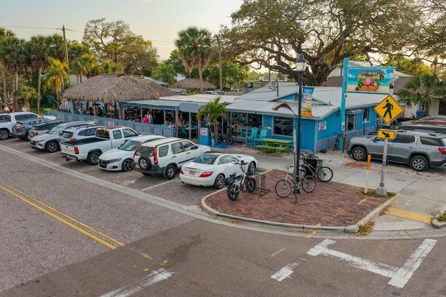 220 19TH STREET, Palm Harbor, FL 34683