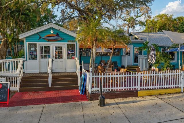 220 19TH STREET, Palm Harbor, FL 34683