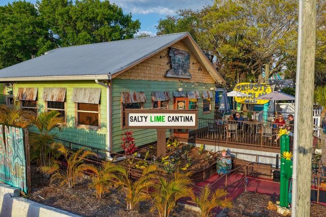 220 19TH STREET, Palm Harbor, FL 34683