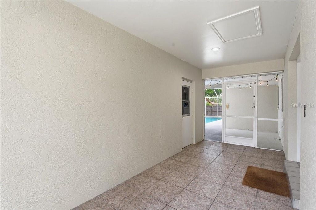 Image 11 of property listing at 220 19TH STREET, Palm Harbor, FL 34683