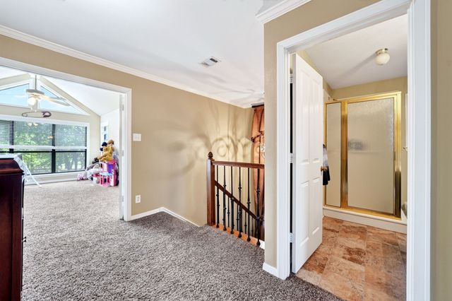 2197 Meadow Way, Terrell, TX 75160