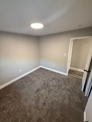 1528 Hanley Street, Gary, IN 46406