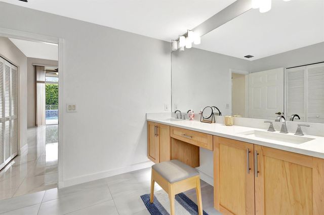 19236 BAY LEAF Court, Boca Raton, FL 33498