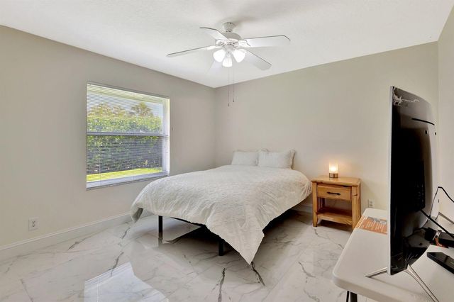 19236 BAY LEAF Court, Boca Raton, FL 33498