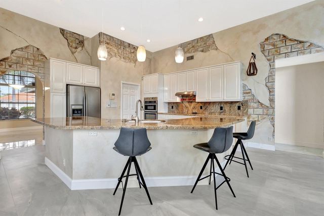 19236 BAY LEAF Court, Boca Raton, FL 33498