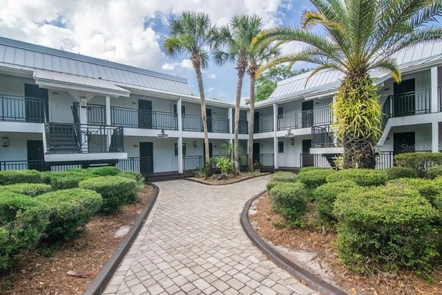4744 FOX HUNT DRIVE 1022 & 1024, Wesley Chapel, FL 33543