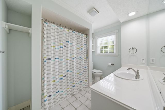 702 Langwood Drive, Houston, TX 77079