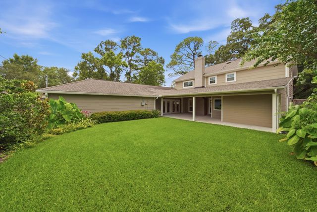 702 Langwood Drive, Houston, TX 77079