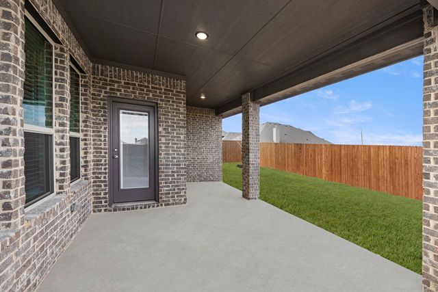 125 Meadow Road, Balch Springs, TX 75181