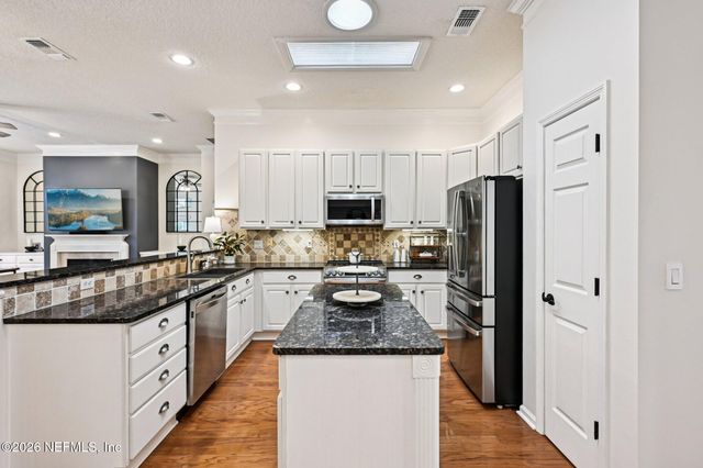 2450 SOUTHERN LINKS Drive, Fleming Island, FL 32003