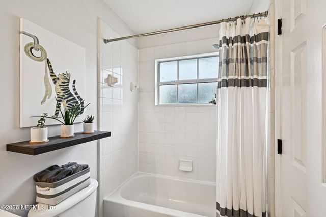 2450 SOUTHERN LINKS Drive, Fleming Island, FL 32003