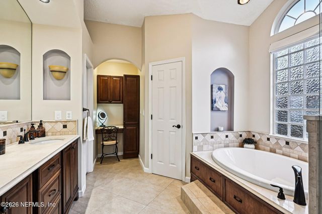 2450 SOUTHERN LINKS Drive, Fleming Island, FL 32003