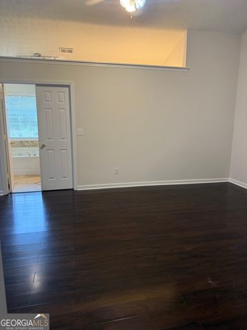 5386 Haverford Mill Cove, Lilburn, GA 30047