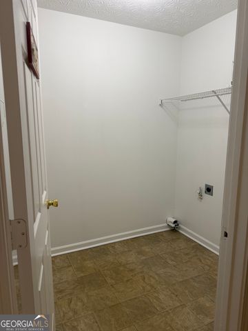 5386 Haverford Mill Cove, Lilburn, GA 30047