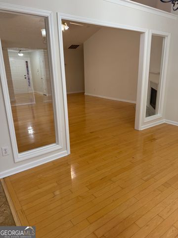 5386 Haverford Mill Cove, Lilburn, GA 30047