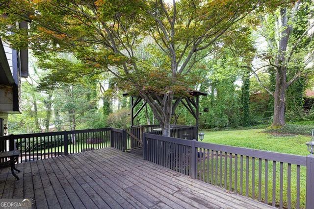 1763 Hearth Stone Circle, Lawrenceville, GA 30043