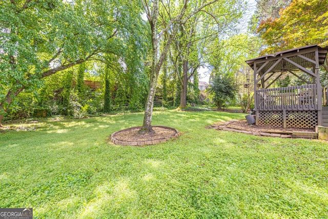 1763 Hearth Stone Circle, Lawrenceville, GA 30043