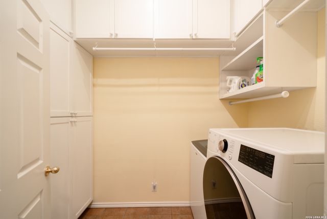 711 Belmark Ct, San Antonio, TX 78258