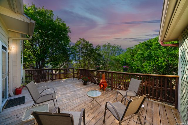 711 Belmark Ct, San Antonio, TX 78258