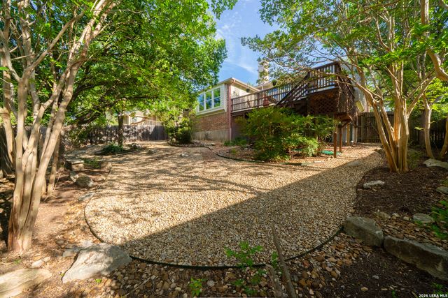 711 Belmark Ct, San Antonio, TX 78258