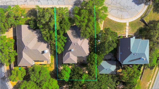 711 Belmark Ct, San Antonio, TX 78258