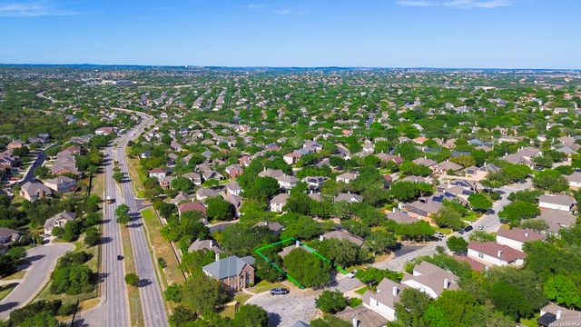 711 Belmark Ct, San Antonio, TX 78258