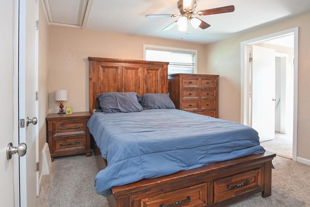 1932 DELAWARE STREET, Oshkosh, WI 54902