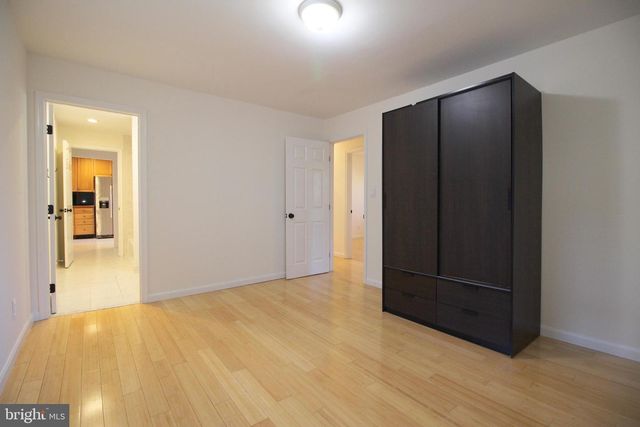 2129 GRAYSON PL, Falls Church, VA 22043