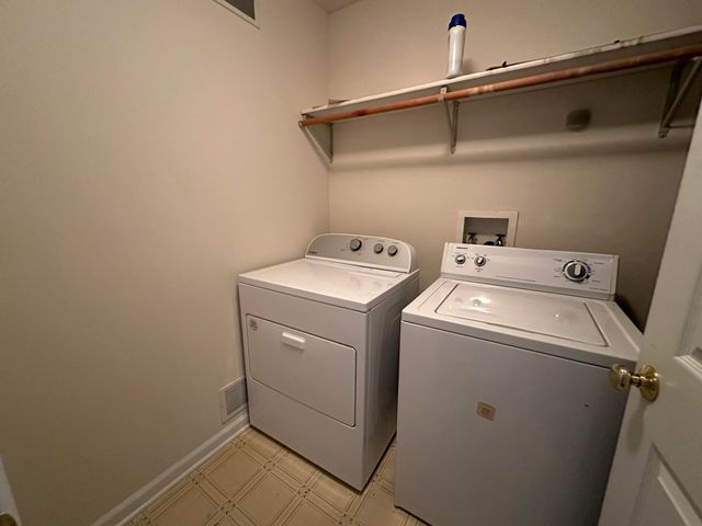 803 AMES DR, Columbia, MO 65201