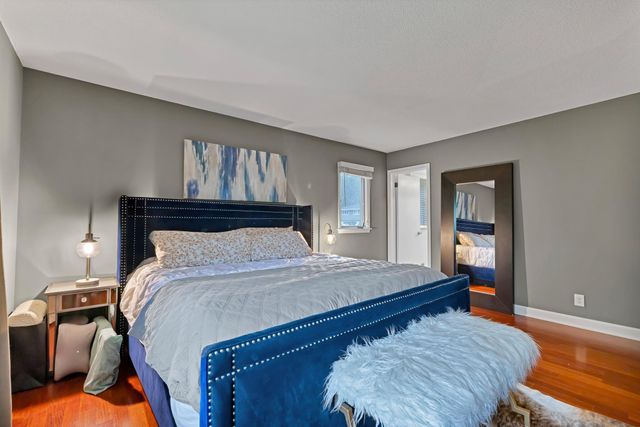7001 Lanham Lane, Edina, MN 55439
