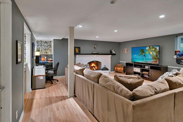 7001 Lanham Lane, Edina, MN 55439