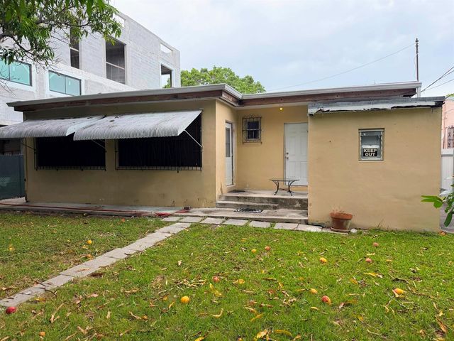424 NE 72nd Street, Miami, FL 33138